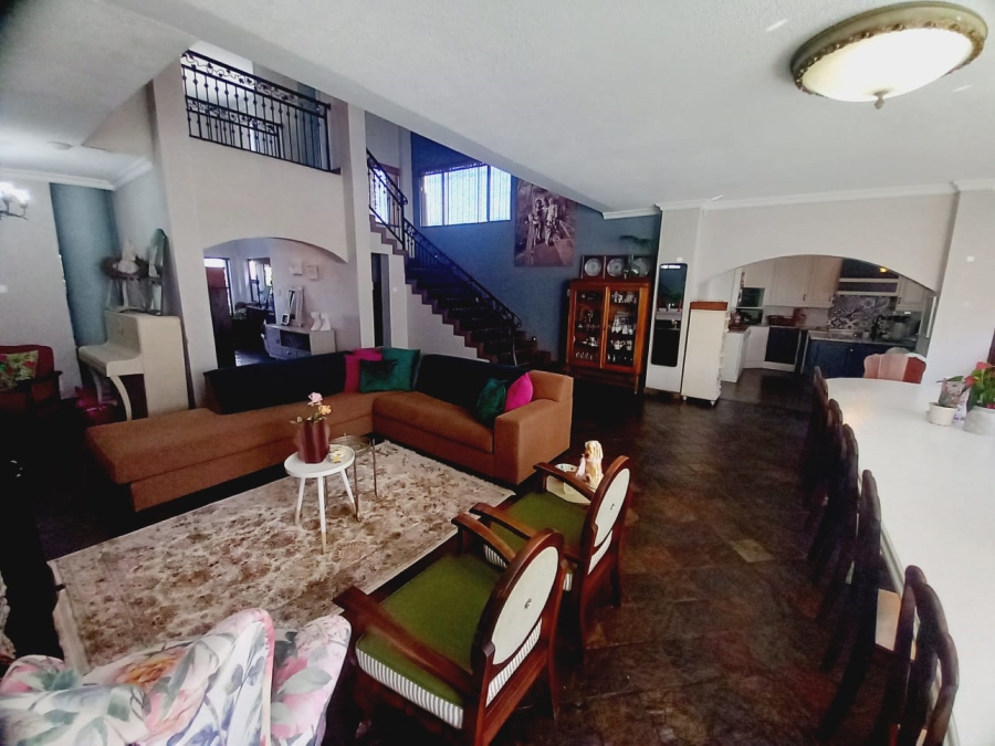5 Bedroom Property for Sale in Maraldi Estate Free State